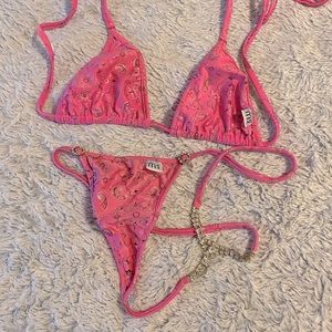 Malibustrings bikini